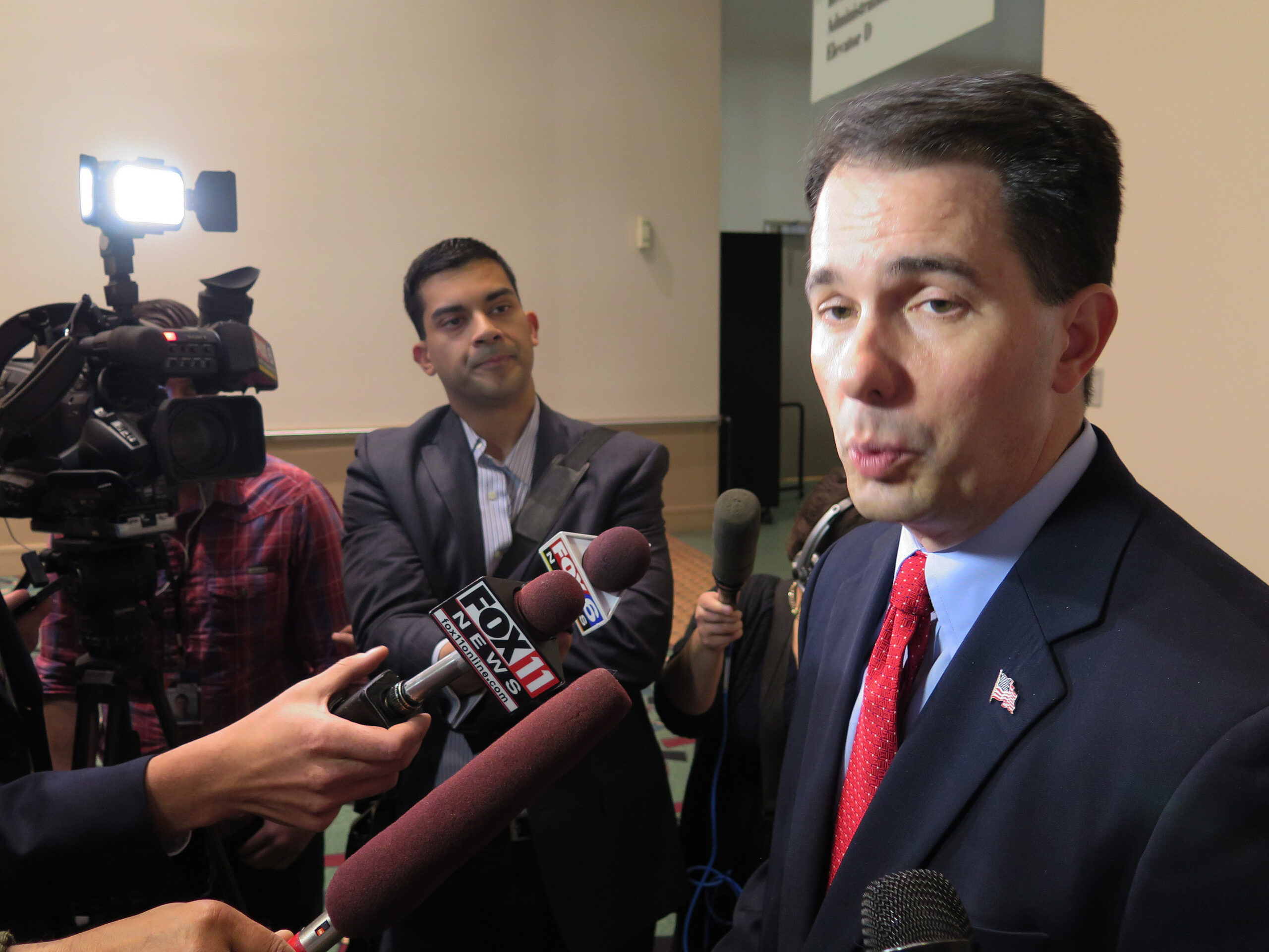 Scott Walker heads to Israel