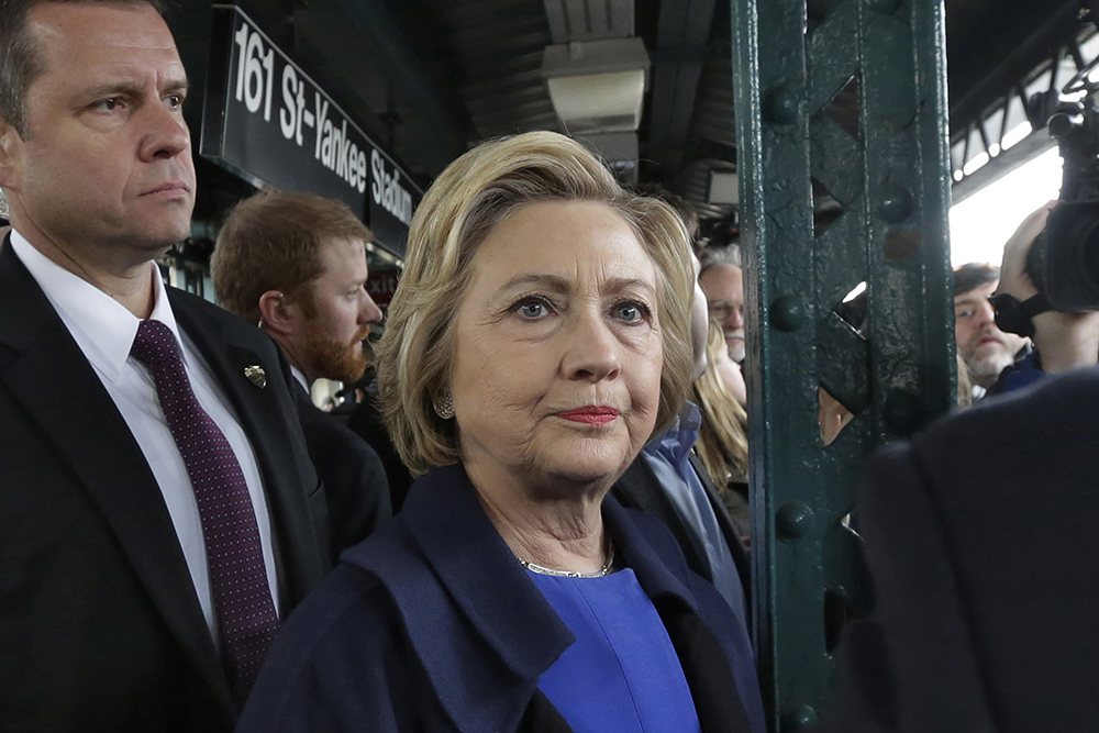 Clinton gets endorsement of fiercely anti-Second Amendment paper