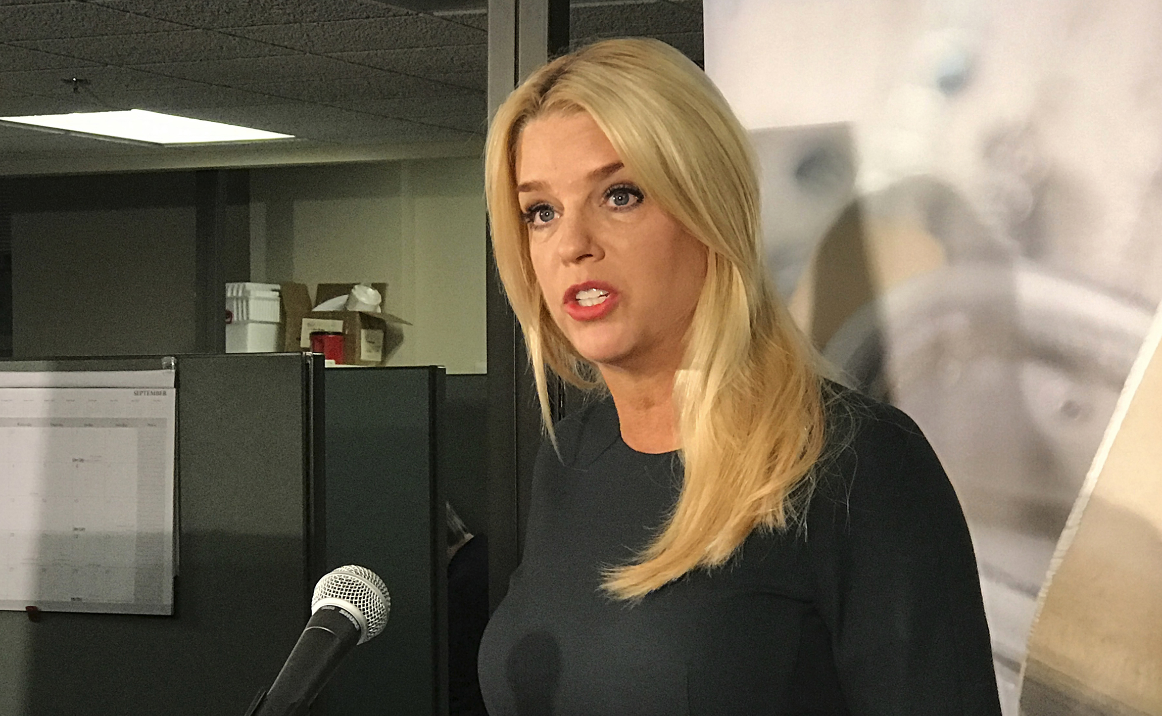 Florida AG Pam Bondi: O.J. Simpson not welcome in the Sunshine State