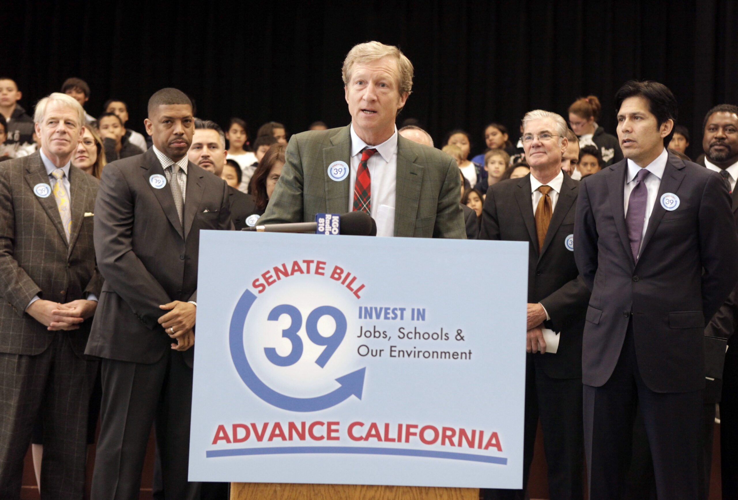 Governors, Steyer make climate pitch ahead of debate