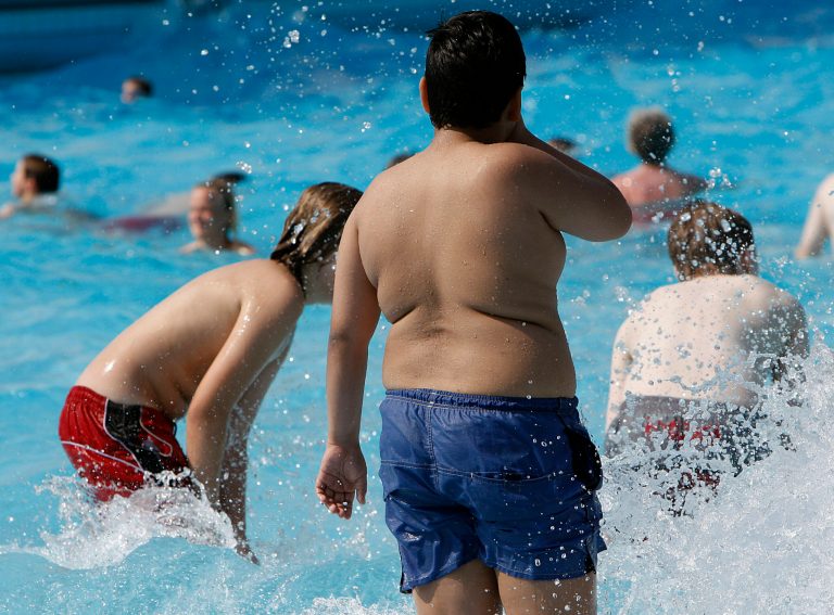 Dems propose federal plan to deal with overweight kids