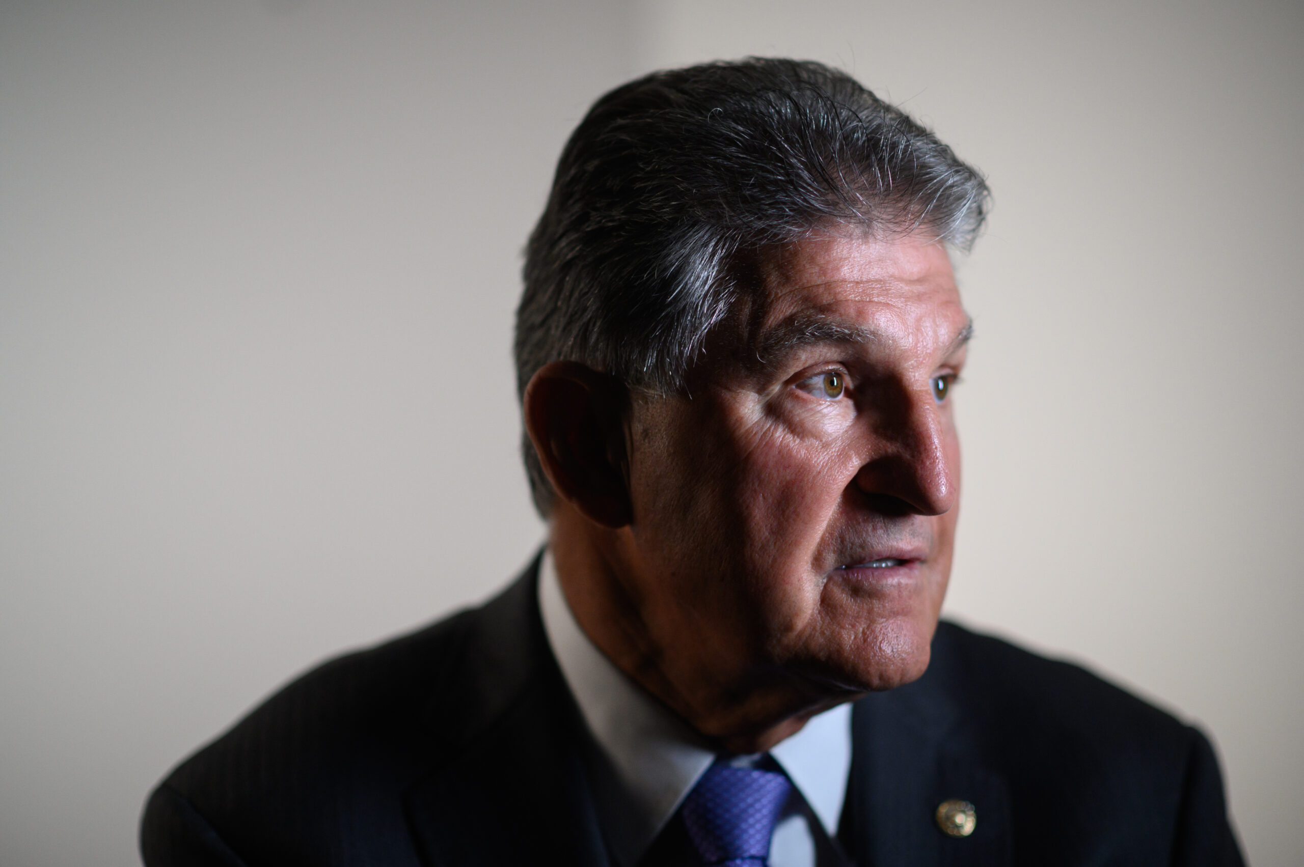 Joe Manchin digs in: ‘Under no circumstances’ would break tie to nuke filibuster and pack court