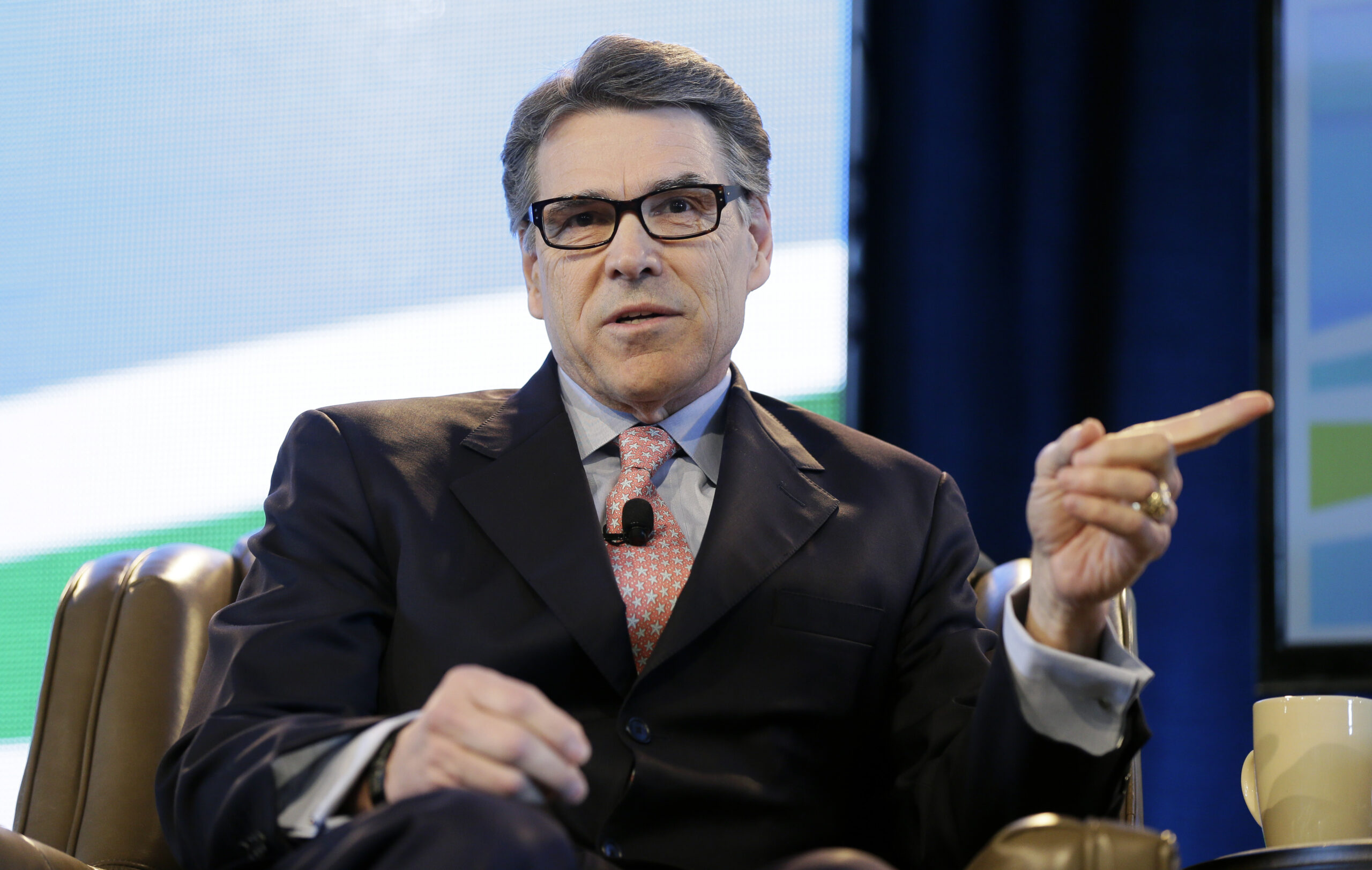 Rick Perry super PAC to focus on humble upbringing