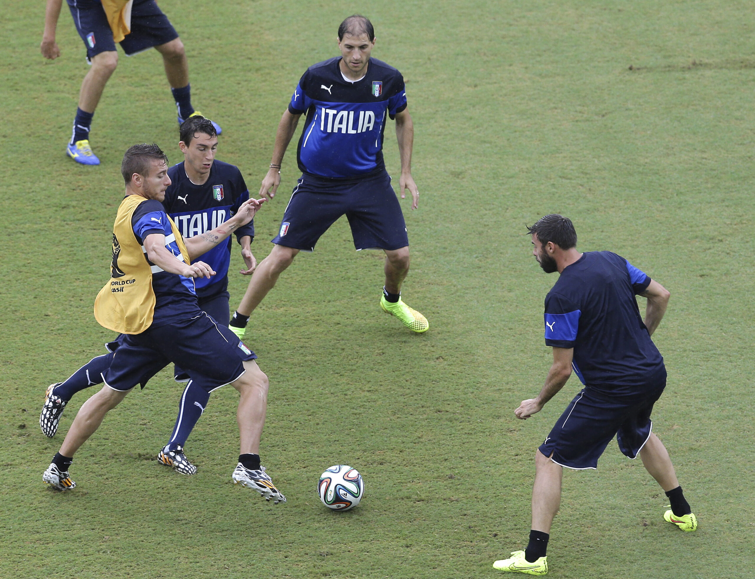Winner takes all as Italy faces Uruguay