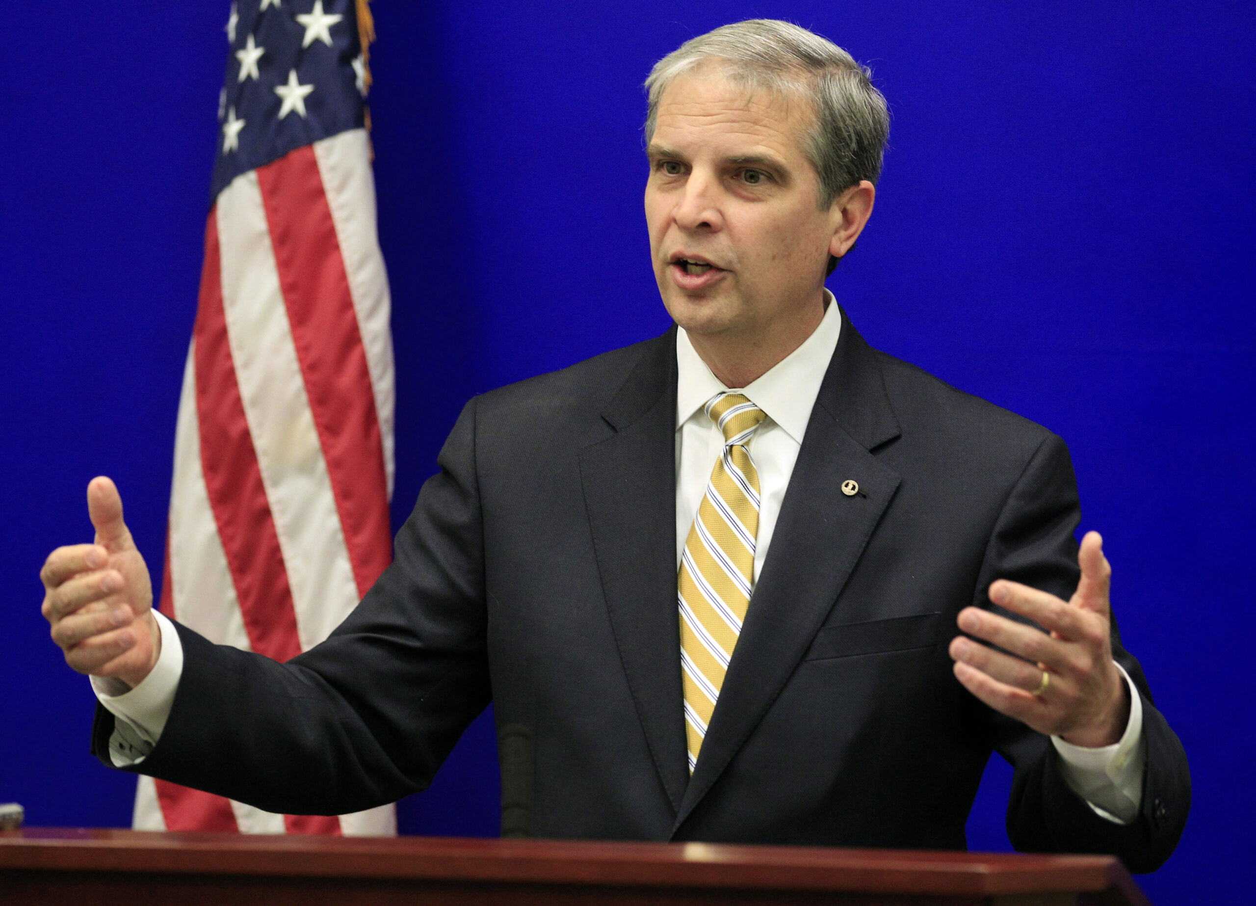 Republican Mark Obenshain concedes Virginia AG race amid recount