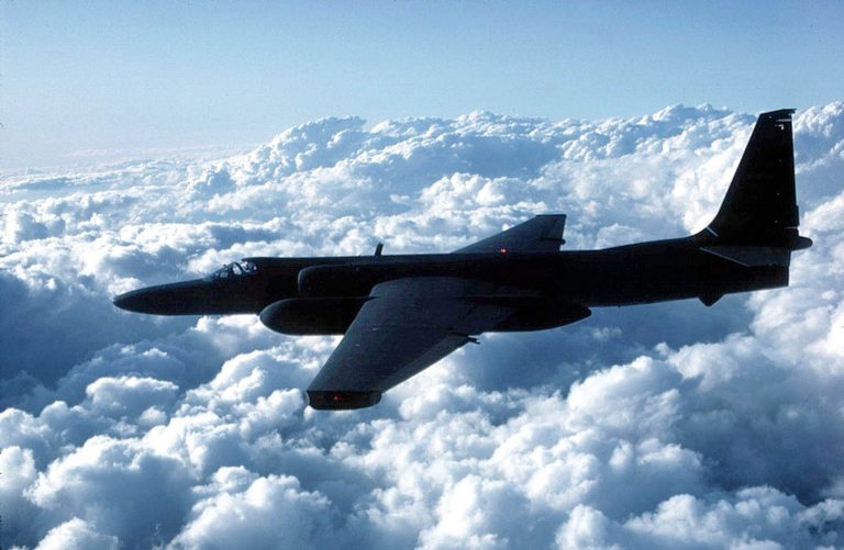 UNDATED:  (FILE PHOTO)  A U.S. Air Force U-2 spy plane flies in this undated file photo. (Photo by USAF/Getty Images)