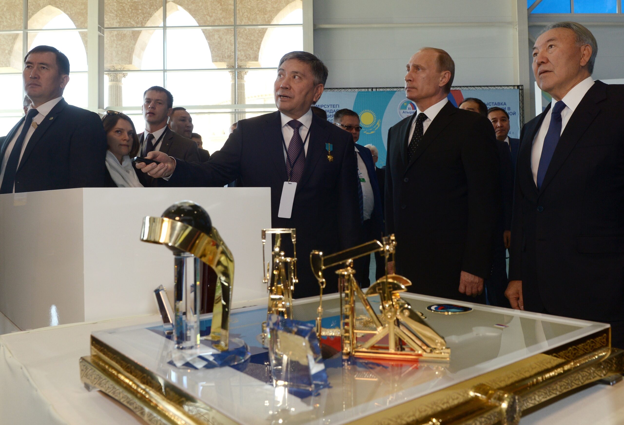 Putin visits Kazakhstan after remarks cause alarm