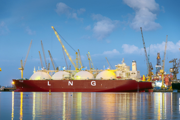 The next energy fight: Exporting natural gas