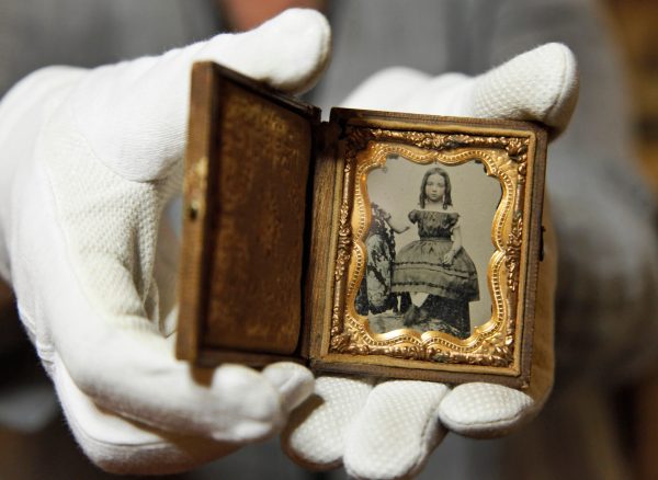 Civil War photos: Help sought to solve old mystery