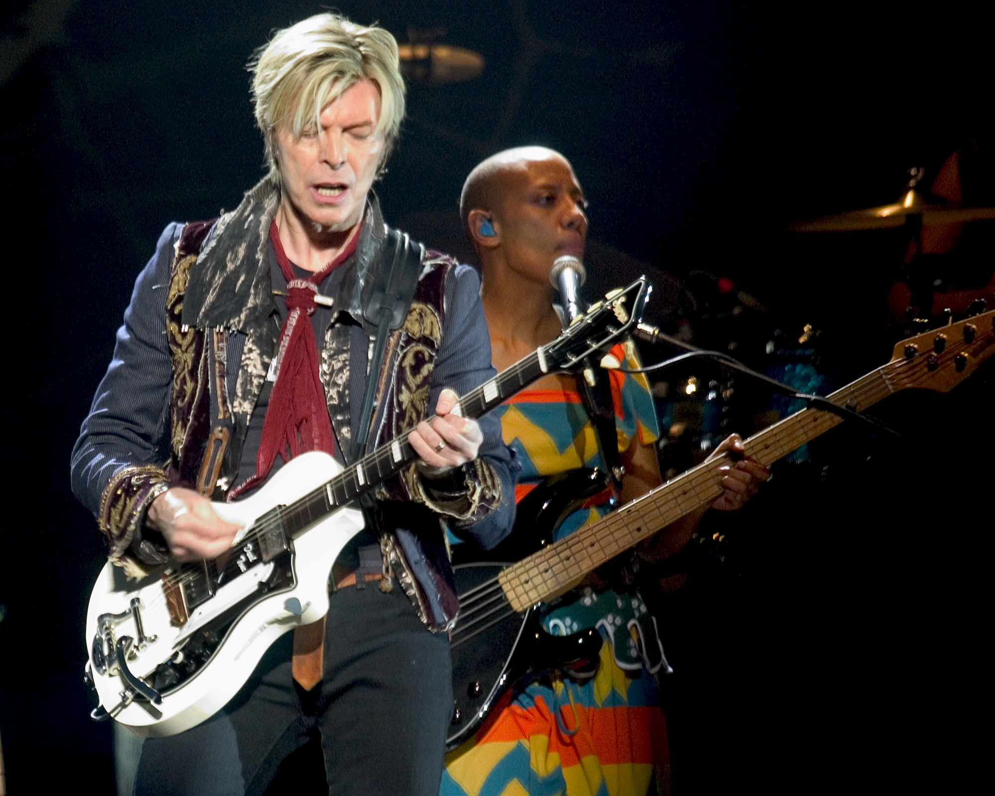 Unlucky timing: NY Times says it’s a ‘good time to be David Bowie’