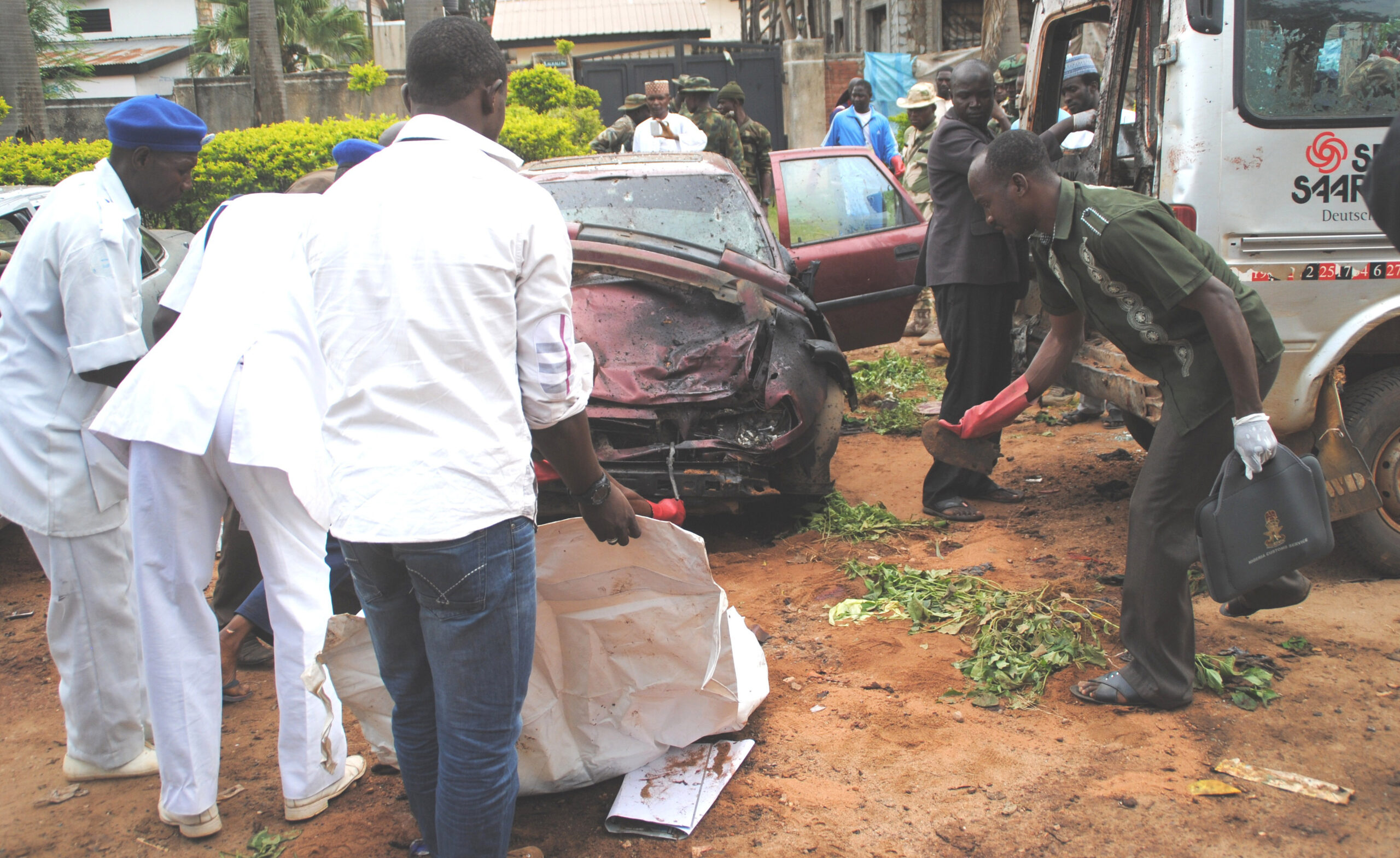 2 bombs kill at least 39 in Kaduna, north Nigeria