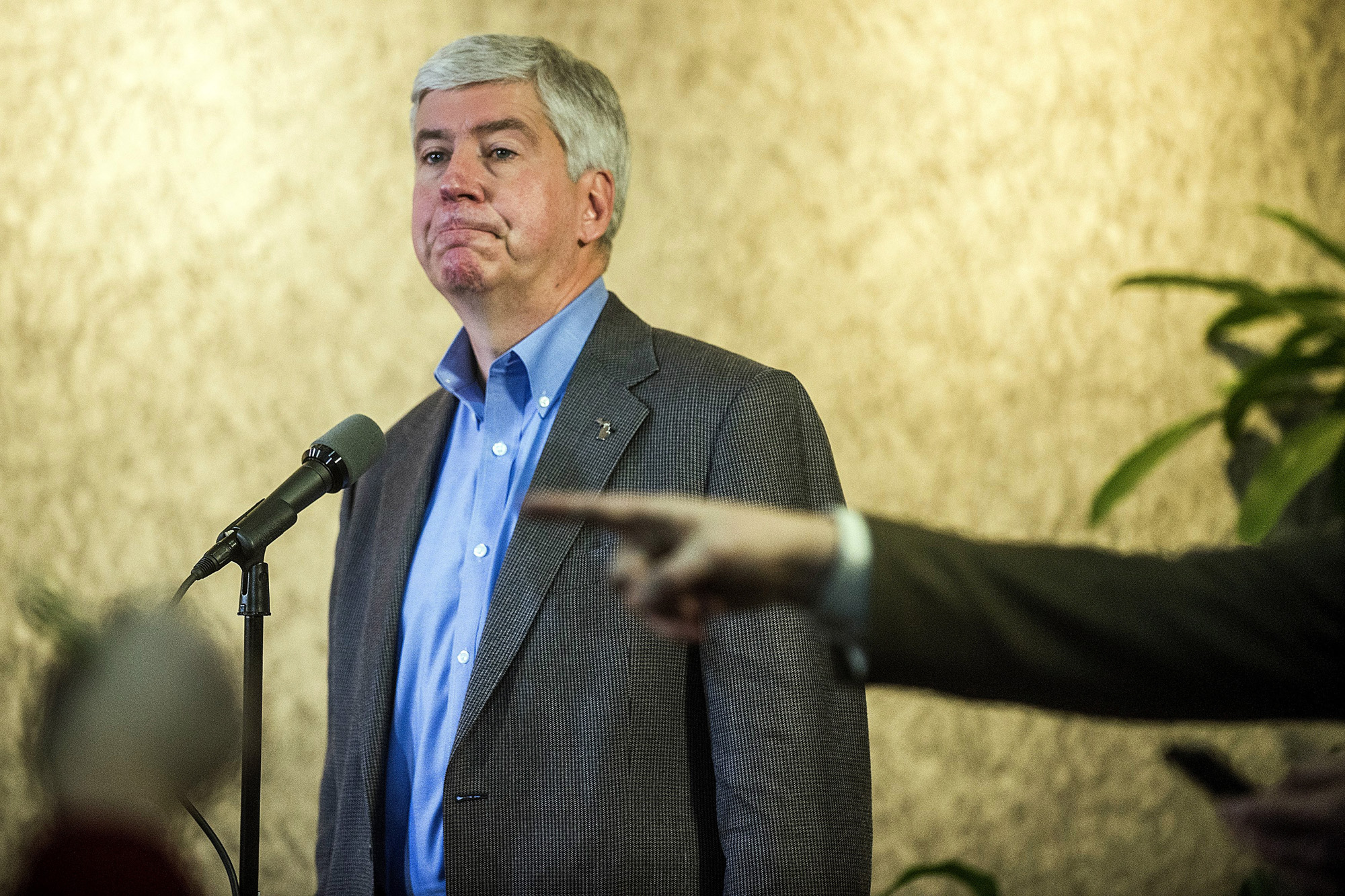 Lawmakers: Why wasn’t Mich. governor called to testify about water?
