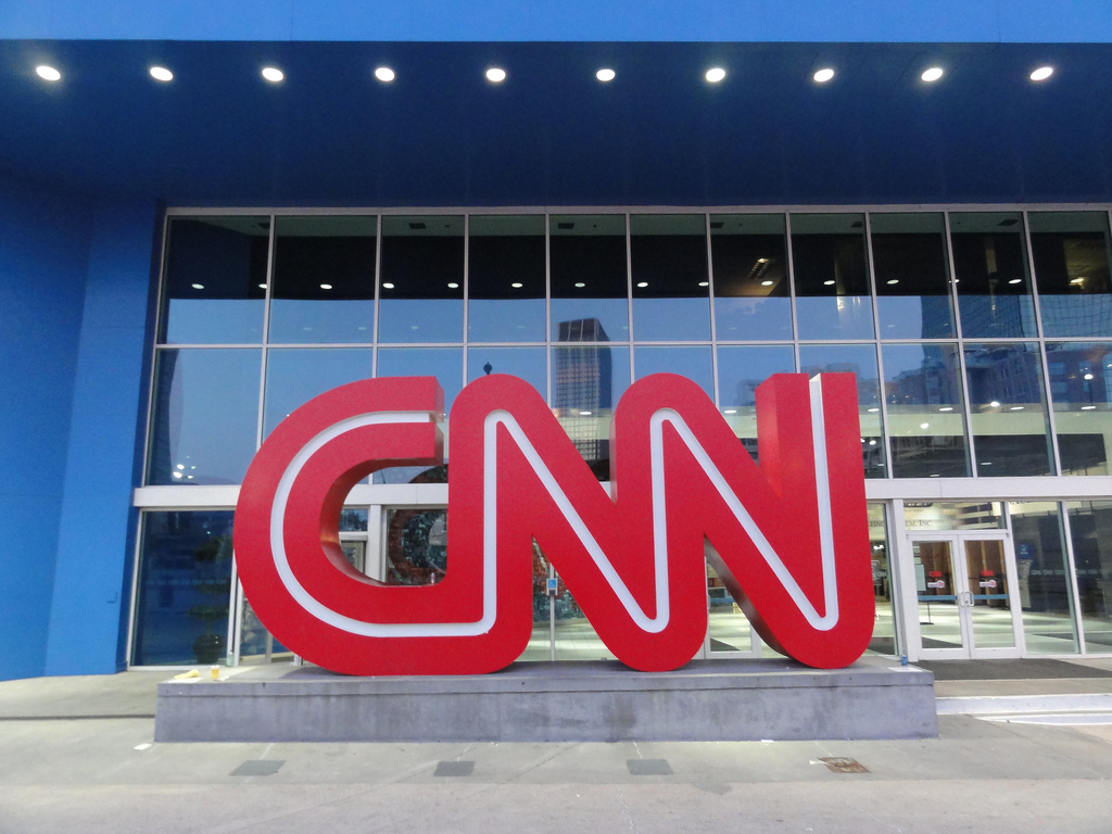 Viral anti-CNN tweet doesn’t make any sense