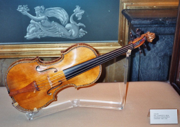 Prufrock: The Last Bookbinder, the Makings of a Stradivarius, and When Churchill Spent Christmas at the White House