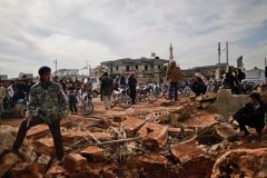 No water, power, cash: Syria rebels run broke town