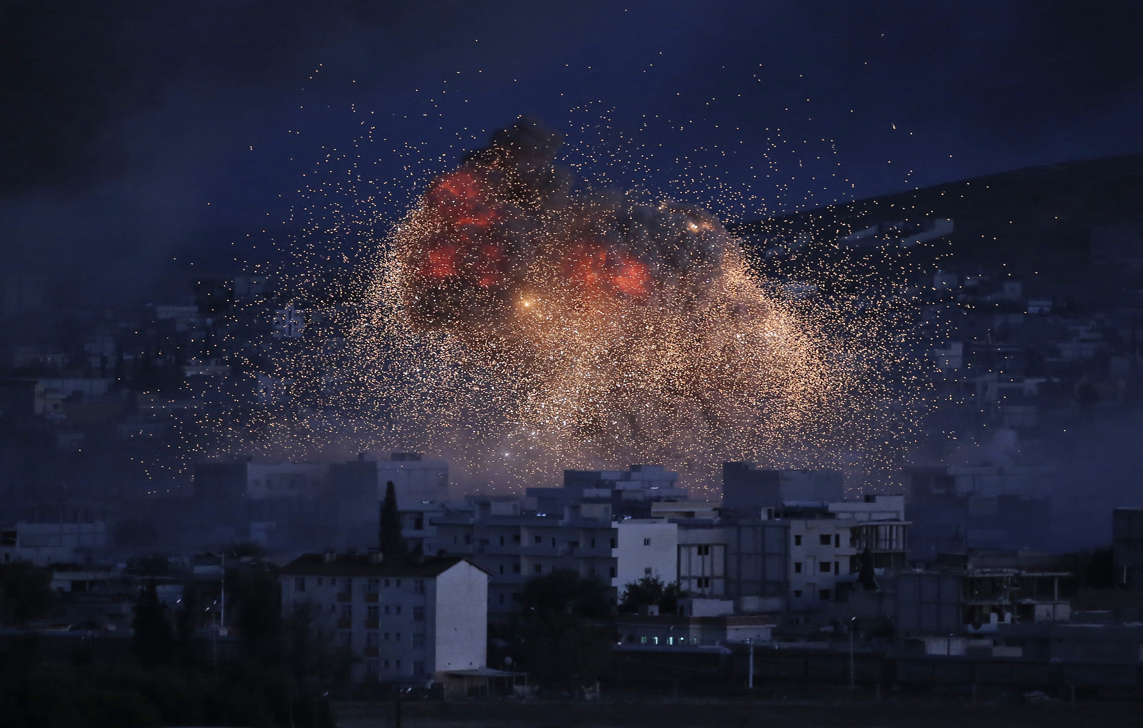 50 U.S. diplomats sign letter telling Obama to go big in Syria