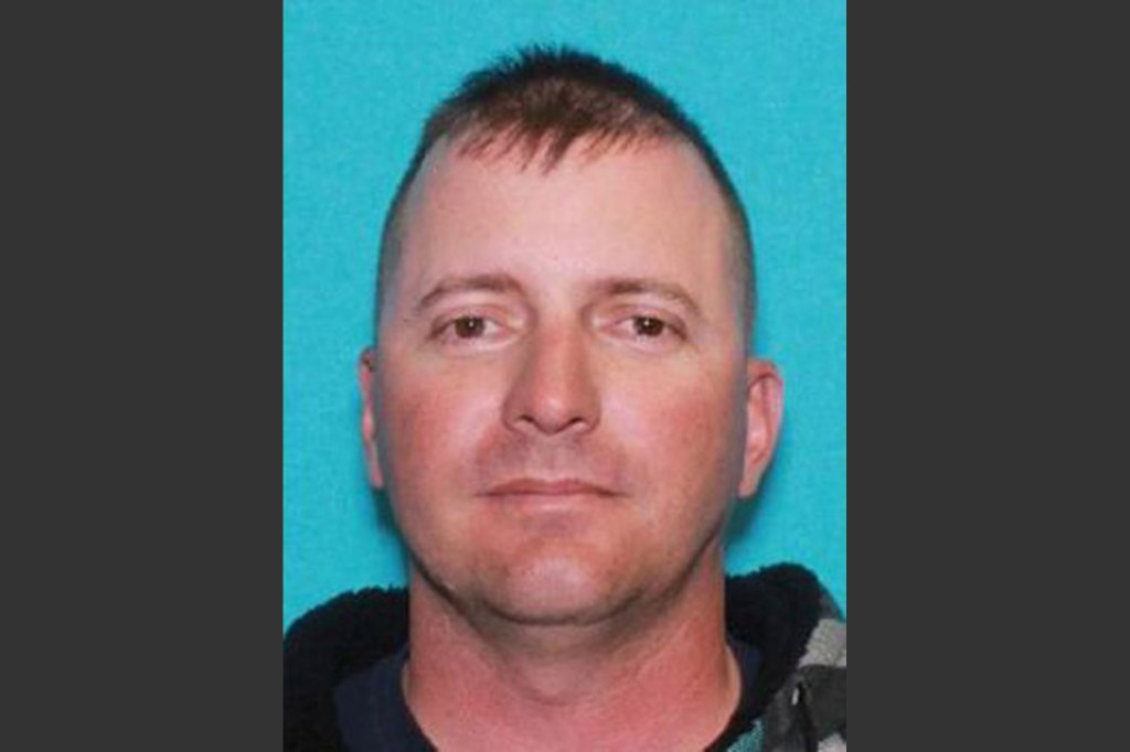 No warning signs on Fort Hood shooter: Report