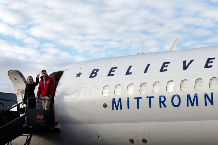 Republican vice presidential candidate, Rep. Paul Ryan, R-Wis., and his wife Janna arrive at St. Paul International airport, Tuesday, Oct. 30, 2012, in Minneapolis. (AP Photo/Mary Altaffer)