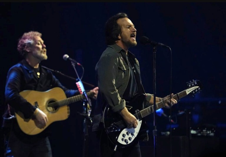 WATCH: Pearl Jam honors first responders during NYC 9/11 show