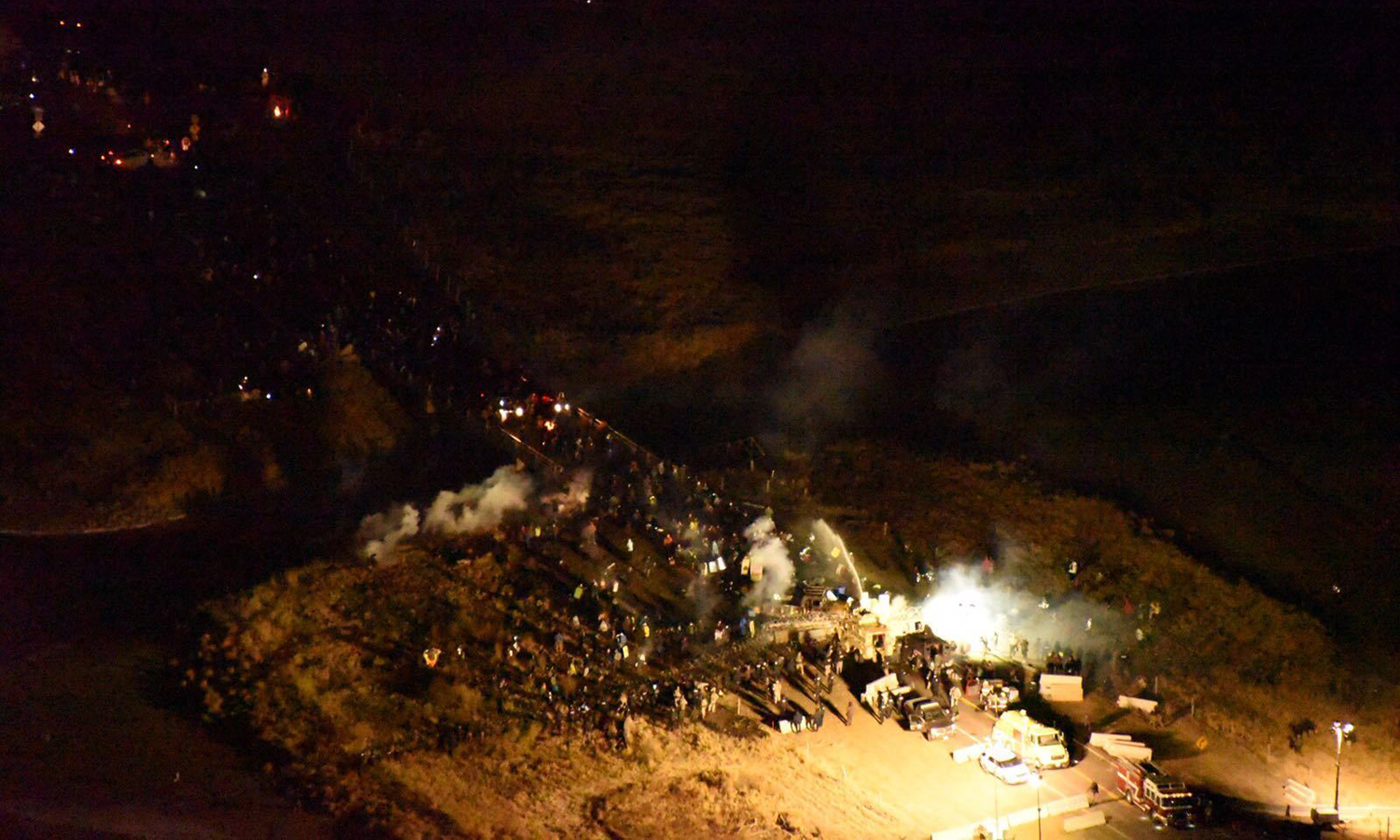 Greens slam use of water cannon on pipeline protesters