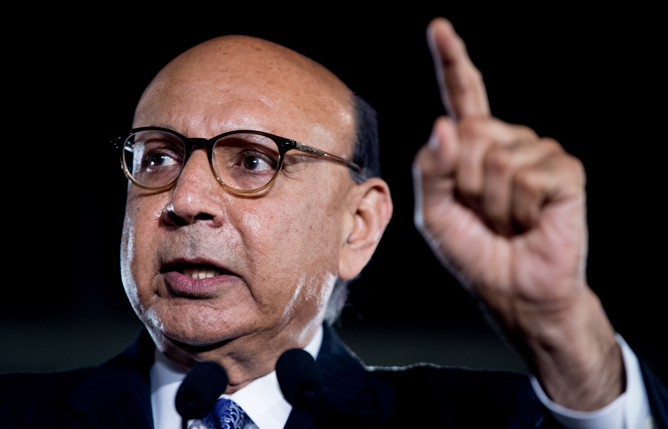 Khizr Khan: Obama should defend those ‘harassed’ by Trump supporters