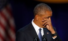 Obama tearfully honors his family in farewell address