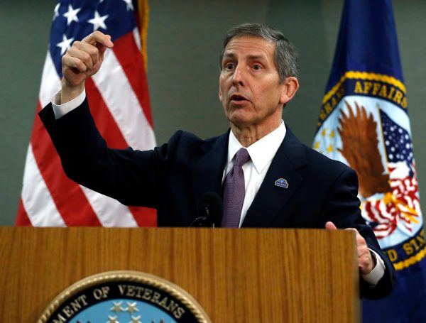 VA moves to ax 4 senior execs in scandal response