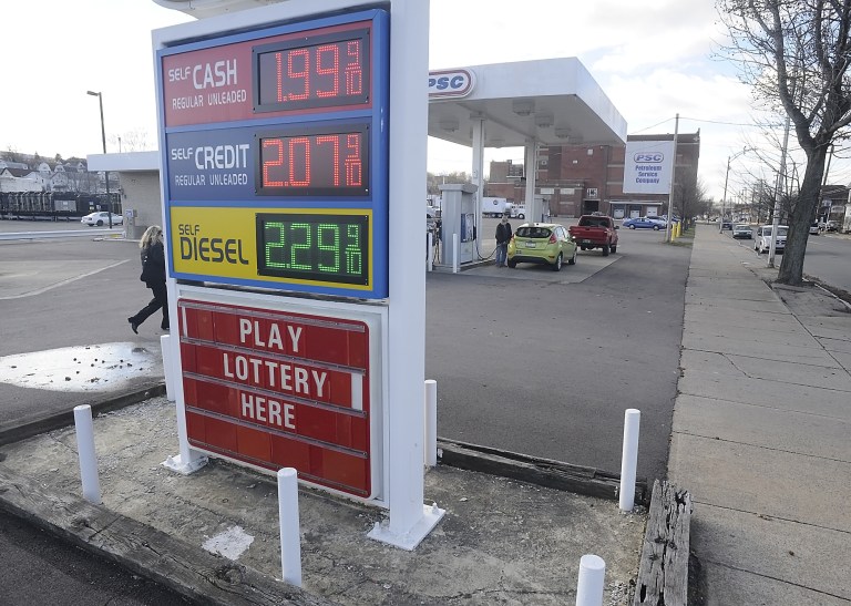 According to the Energy Information Administration, the average price of gas dipped below $2 per gallon this week. (Mark Moran/The Citizens' Voice via AP)