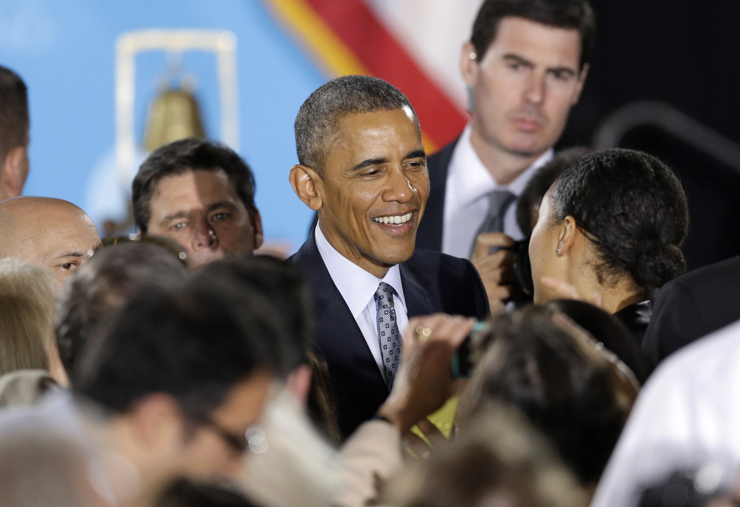Obama less popular than Clinton, more popular than Bush at 6-year mark
