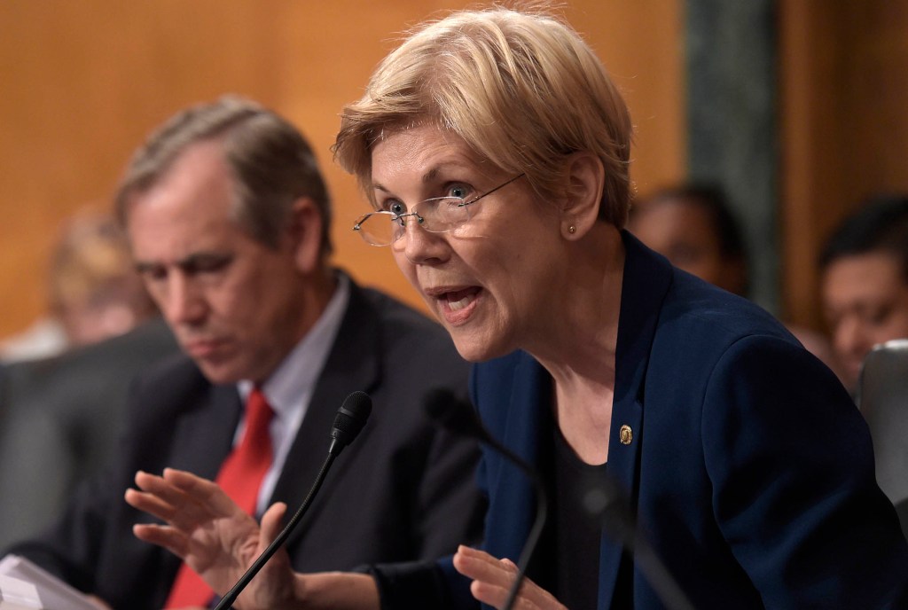 Warren to GSA: Rip up lease with Trump hotel