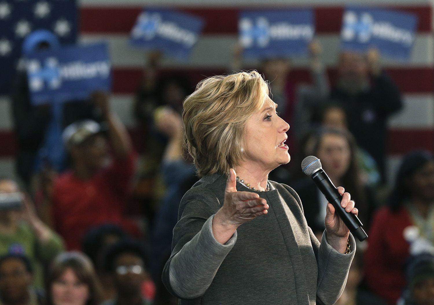 NYT calls on Clinton to defend controversial 1994 crime bill