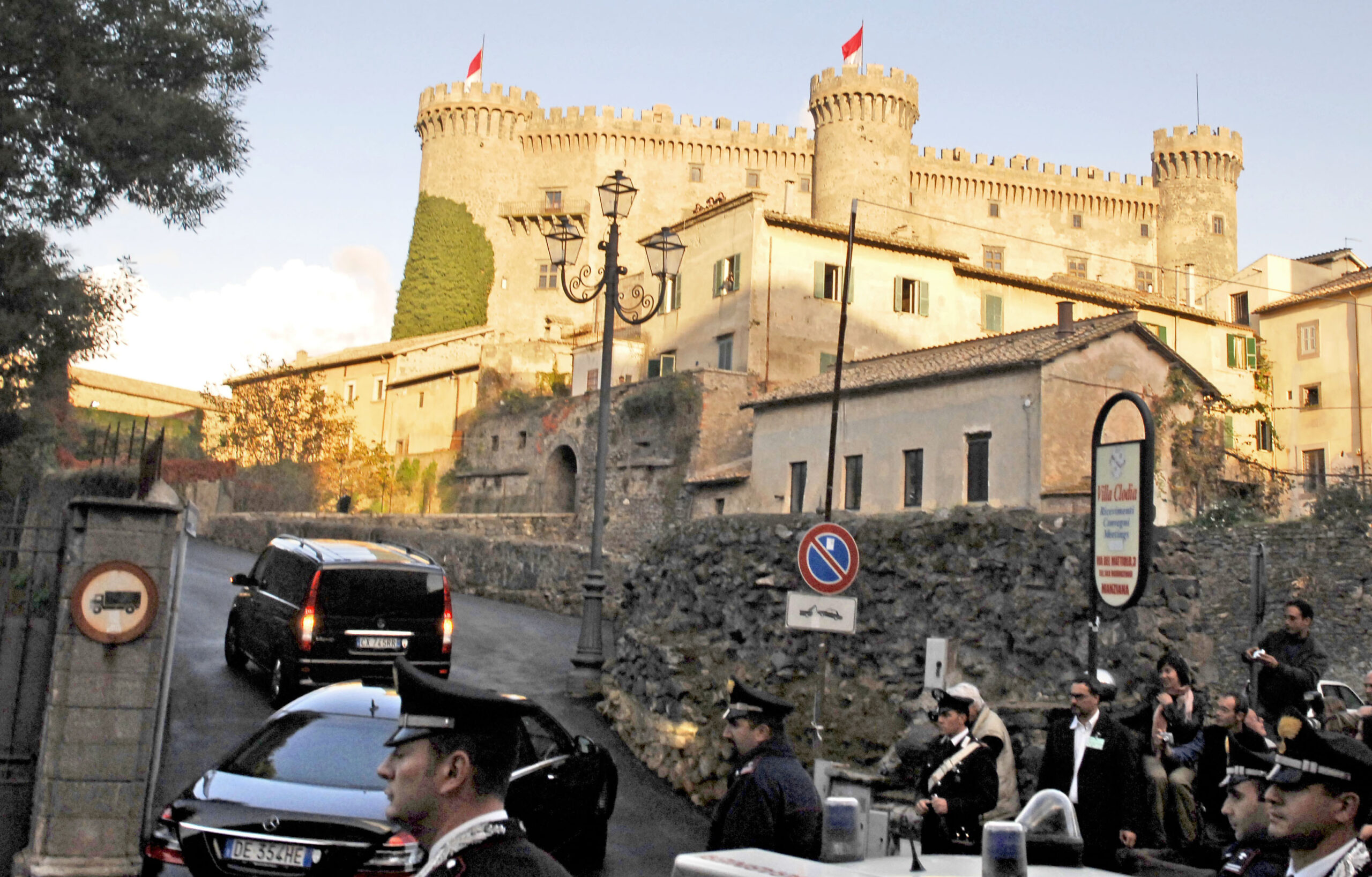 Lavish weddings the norm for celebrity Romeos