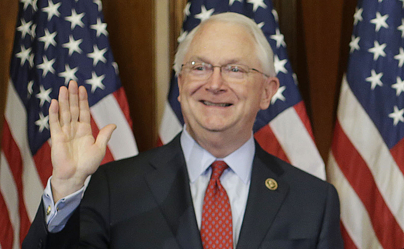 House votes to spare banks, Fannie and Freddie from cuts