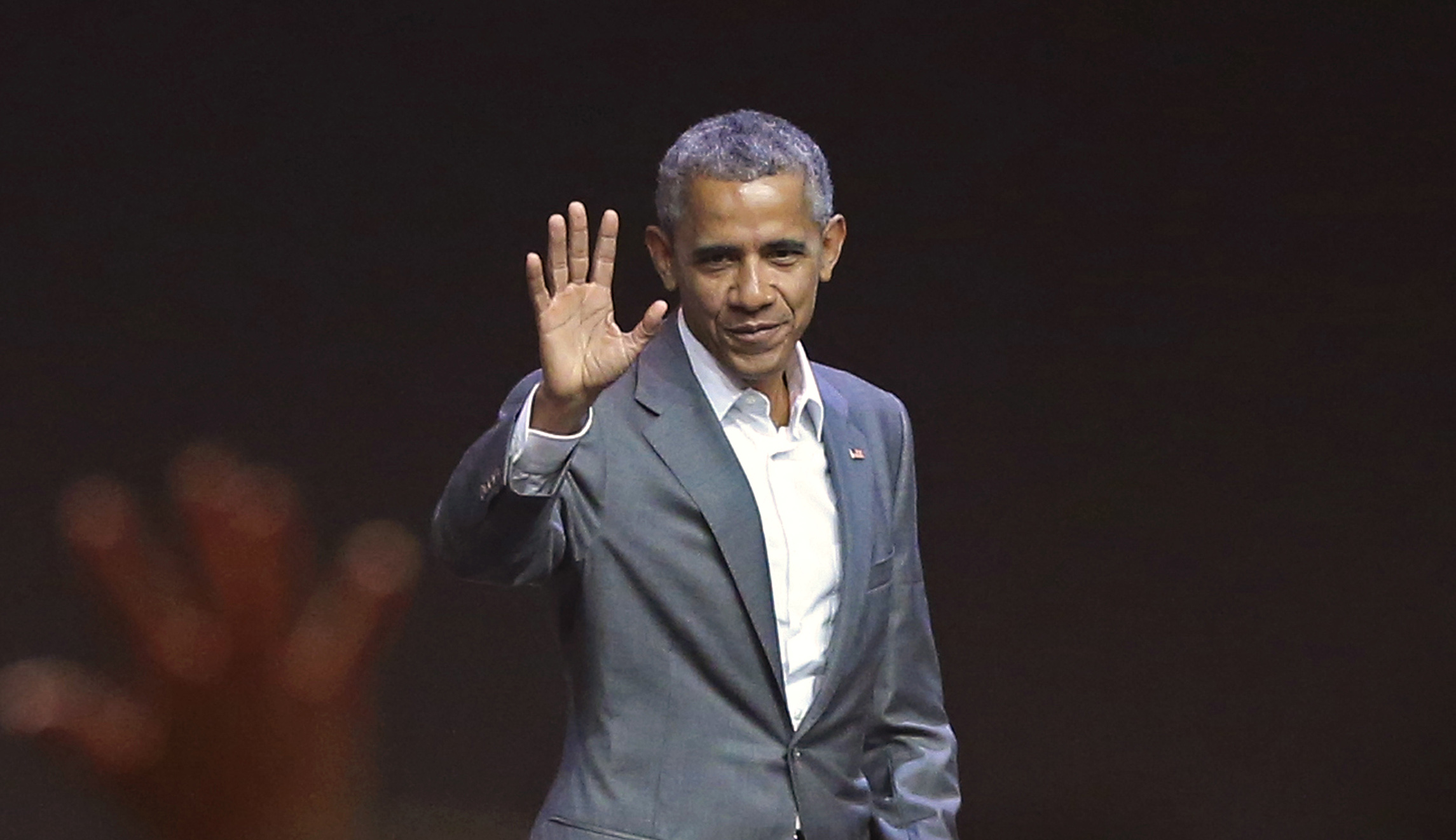#BringBackObama trends on Twitter as Trump’s Russia controversies pile up