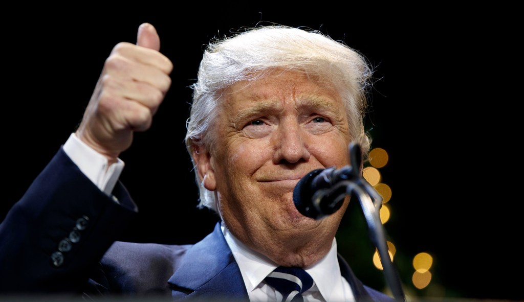 Twitter refuses to block world leaders, so Trump can keep tweeting