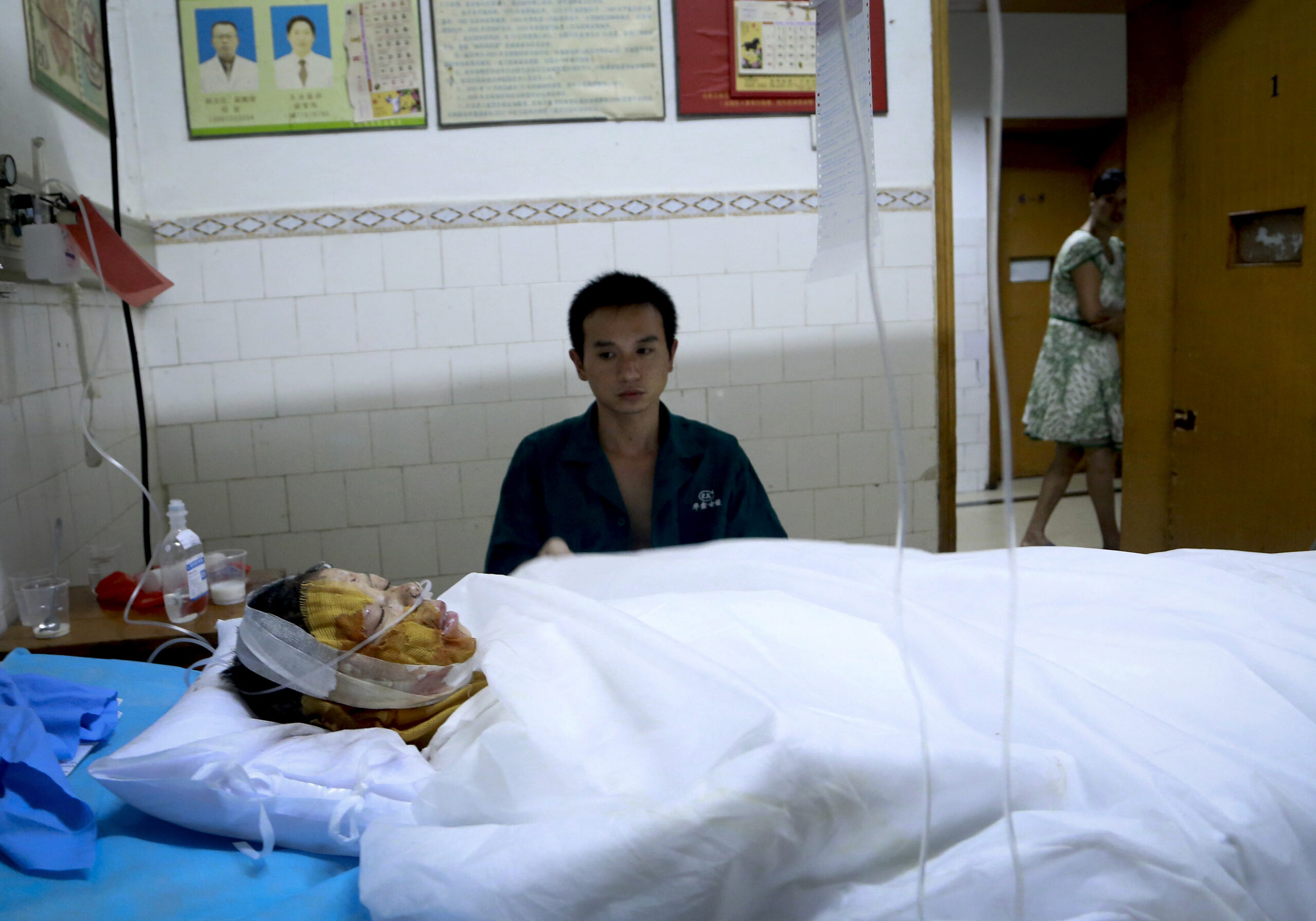 Explosion at Chinese fireworks factory kills 12