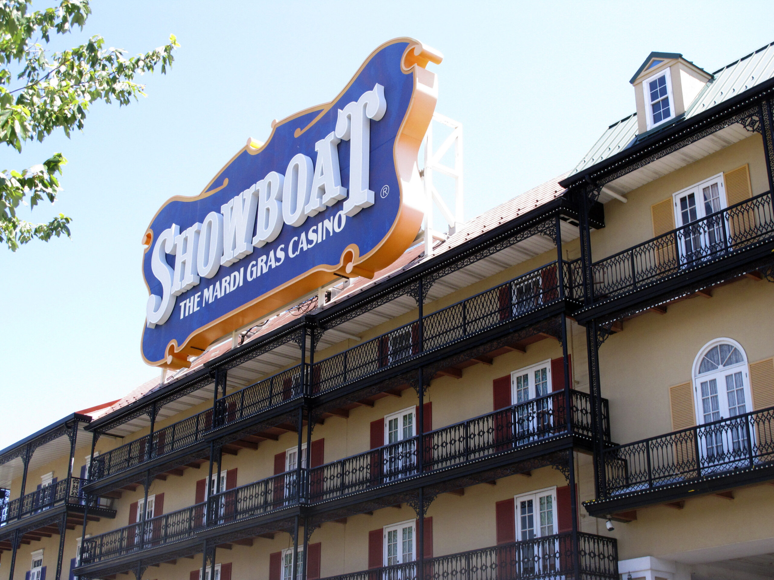 Owner says Showboat will definitely close Sunday