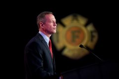 O’Malley claims Elizabeth Warren’s turf against Hillary Clinton