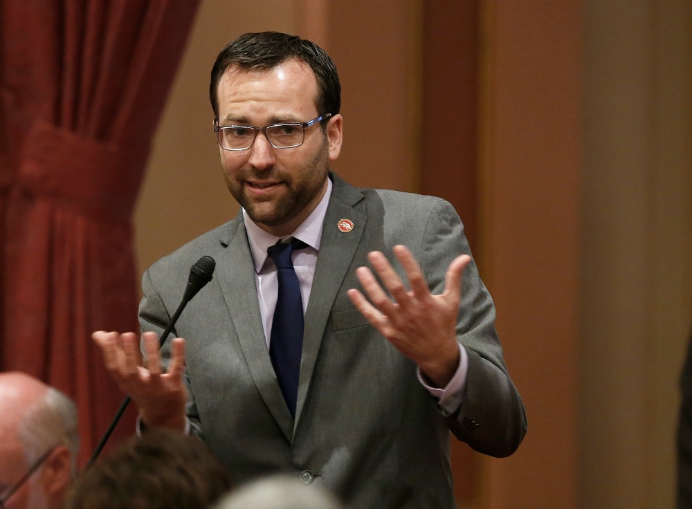 Calif. Senate backs away from bill criminalizing climate change doubt