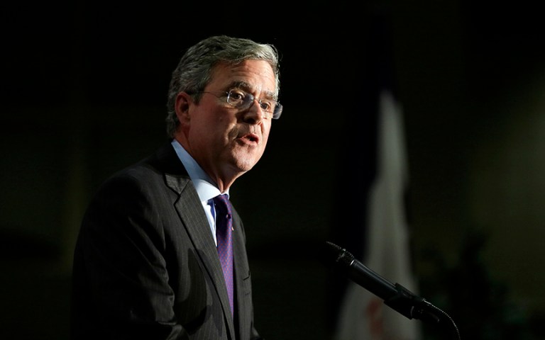 On Twitter, Jeb defended his brother. 