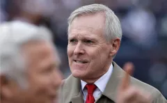 Hunter calls for Navy secretary to resign over Marine integration