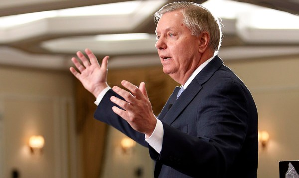 Graham: Nominating Trump could destroy GOP