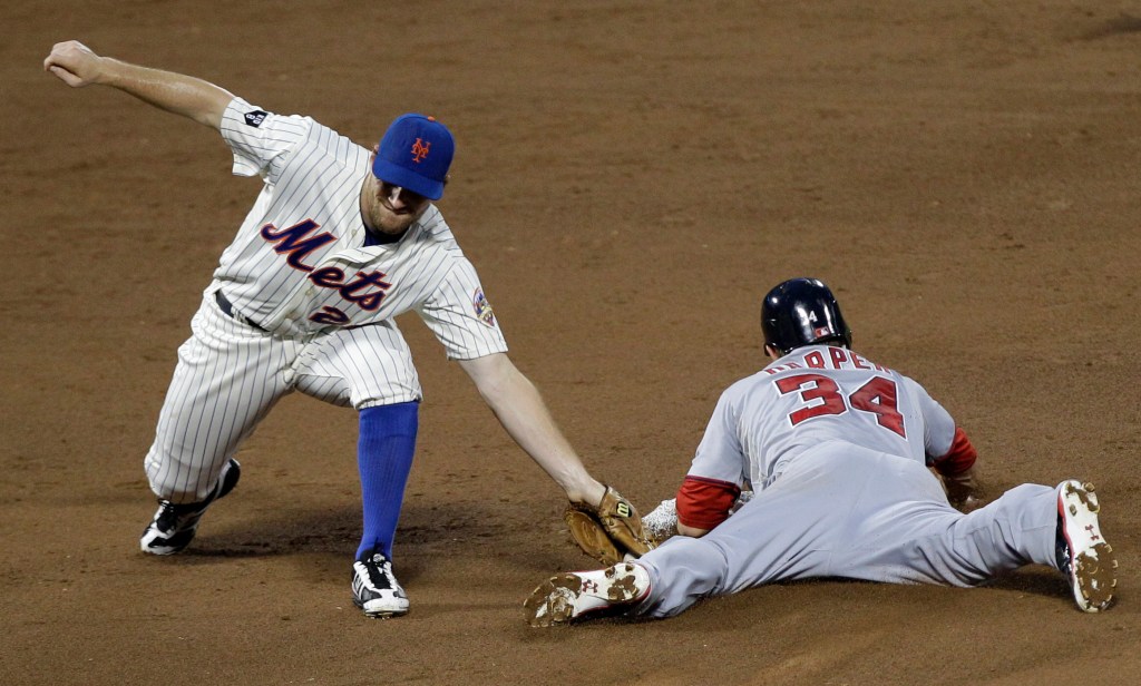 Harper HR, key single in 10th lift Nats over Mets