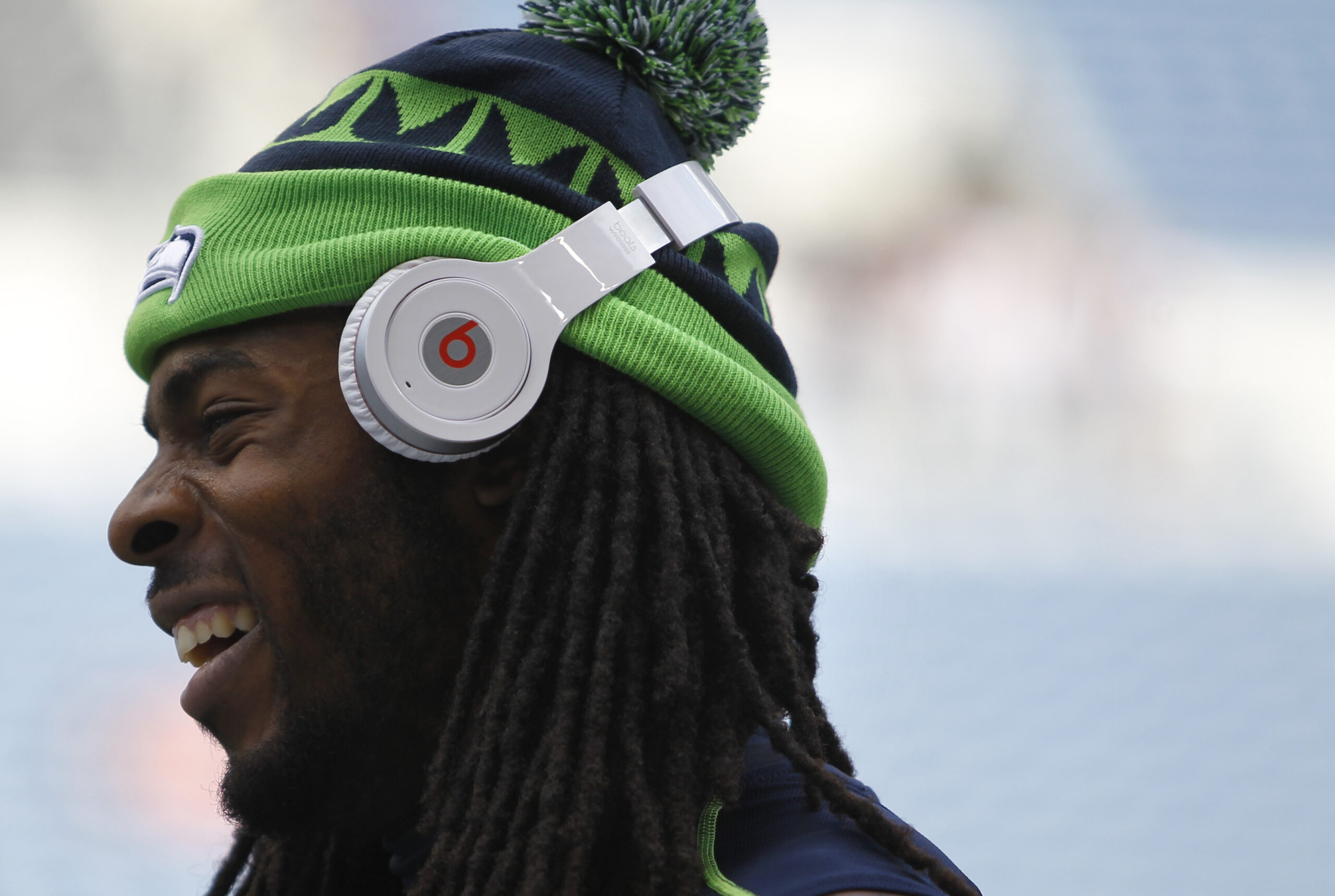 Apple’s Beats buy joins tech and street-wise style