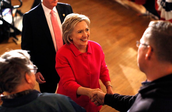 Clinton snags another newspaper endorsement in N.H.