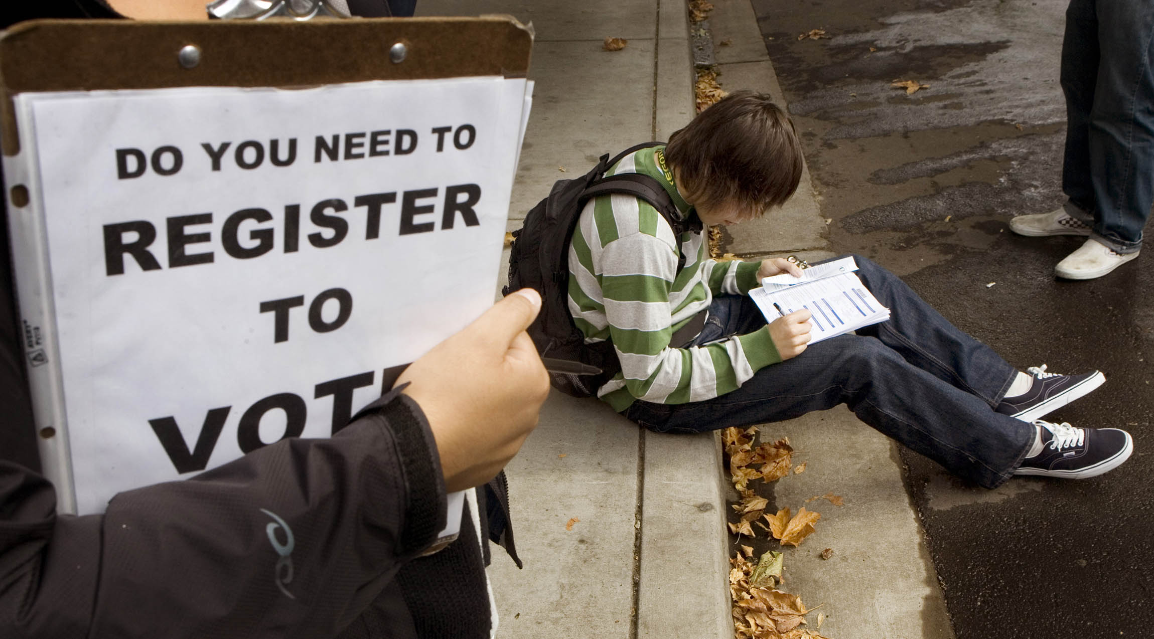 Young Beltway insiders are less attached to party