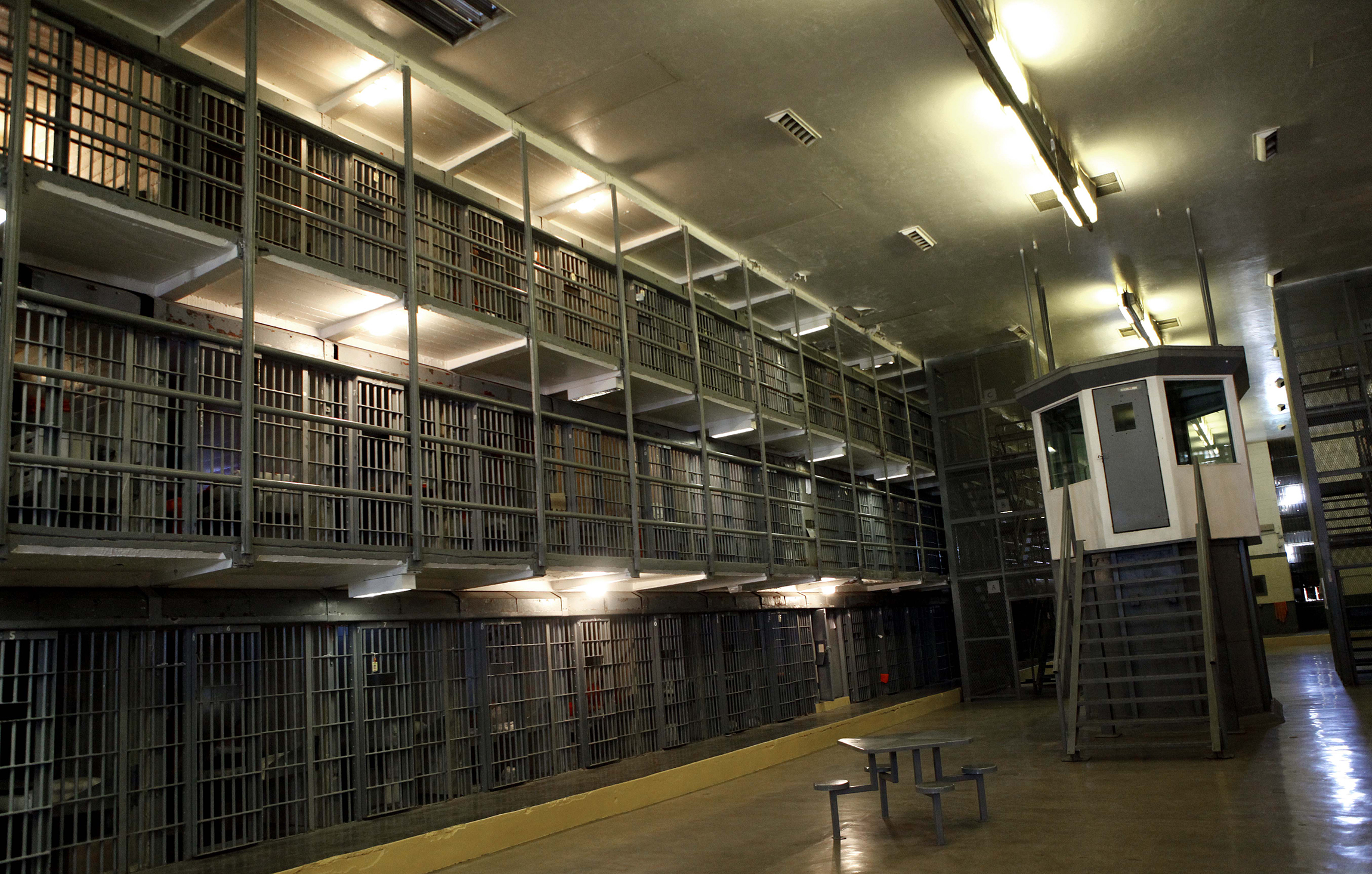 Private prison industry sees boom times under Trump