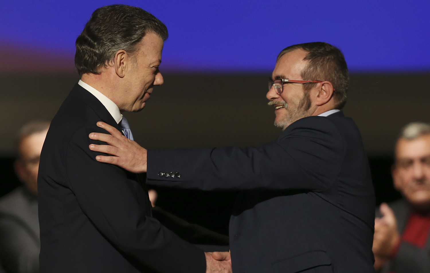 Colombia signs peace deal with rebel group