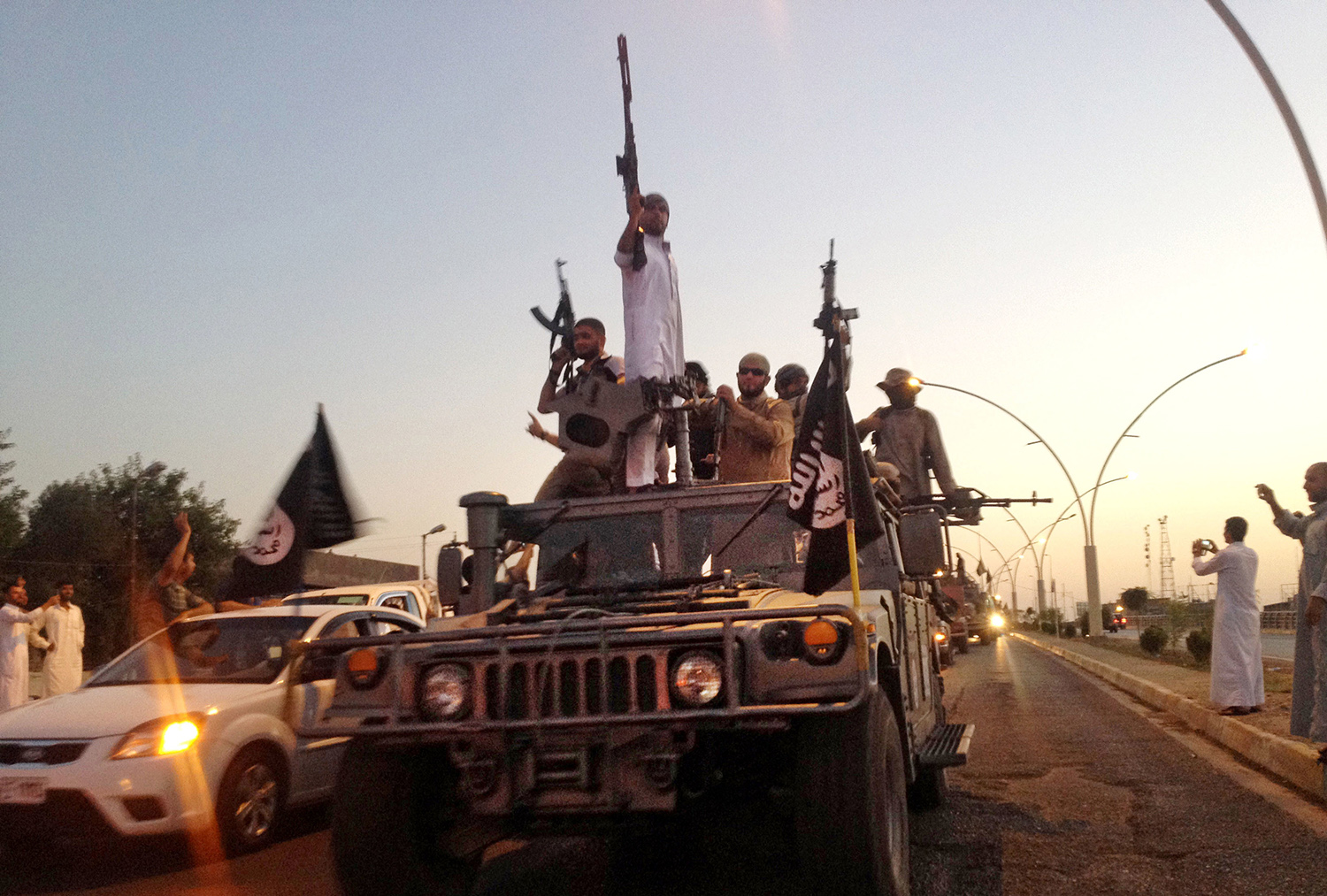 Caught on video: ISIS forces civilians at gunpoint into line of fire