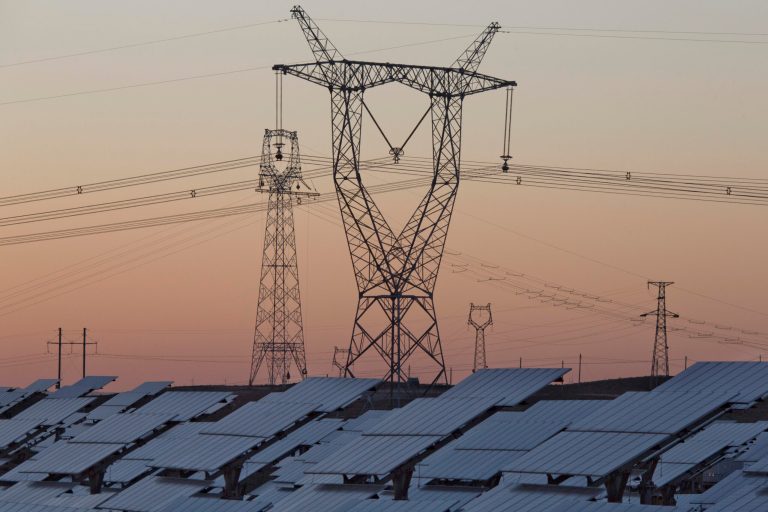 The Republican Study Committee wants the wind and solar tax credits to die. (AP Photo/Ng Han Guan)